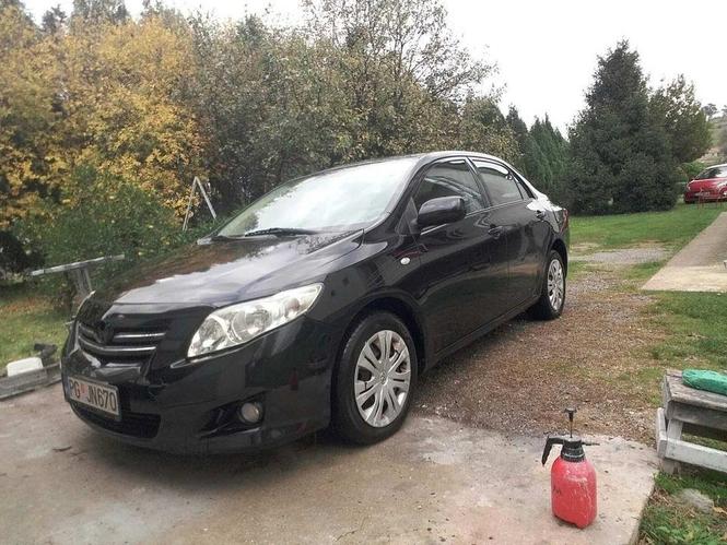 2010 Toyota corolla