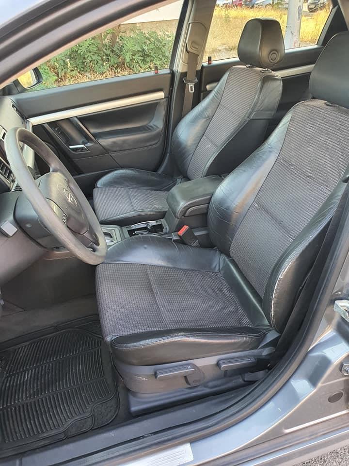 Opel-Vectra-GTS-2-2-dizel-automatik-2002god--Registrovan-do-