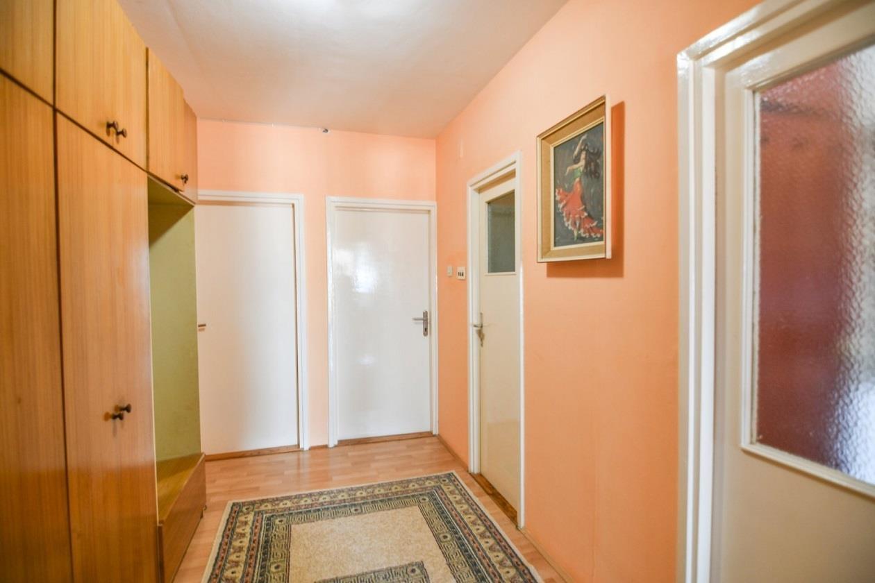Apartmani-Dabović-Bijela