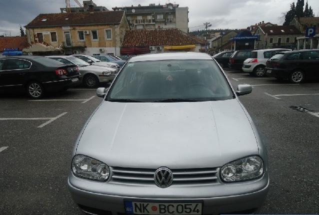 Volkswagen - GOLF 4 TDI