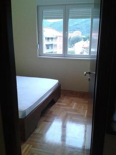 JEDNOSOBAN STAN 45M2 U BUDVA