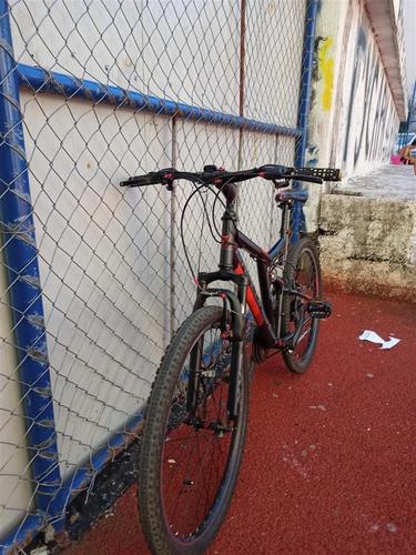 prodajem biciklo mountain bike