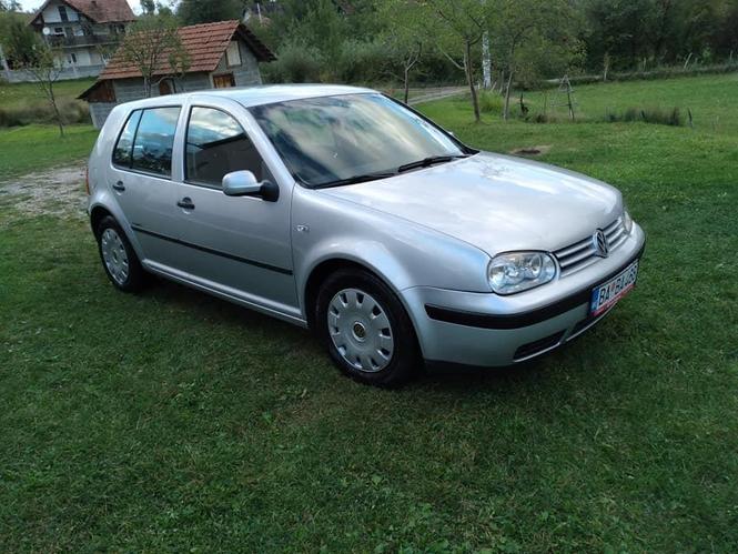 Golf 4