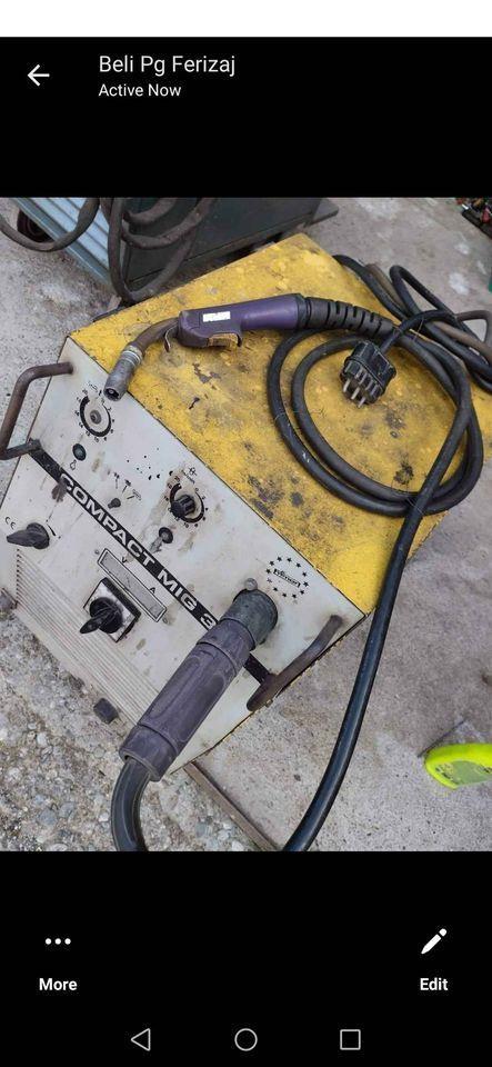 Prodaja-Aparat-veliki-Co2-i-ima-AC-dobar-ispravan-je-bez-boc