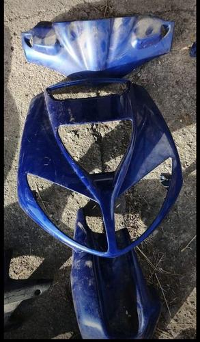 Prodajem plastike od speedfight 2