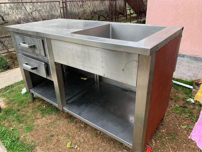 Rosvajna sudopera za restorane 1,35cm sa 75cm