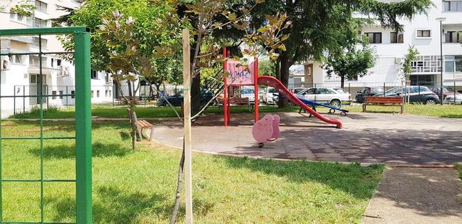 Prodaje se dvosoban stan, Podgorica, Svetozara Markovica, 32
