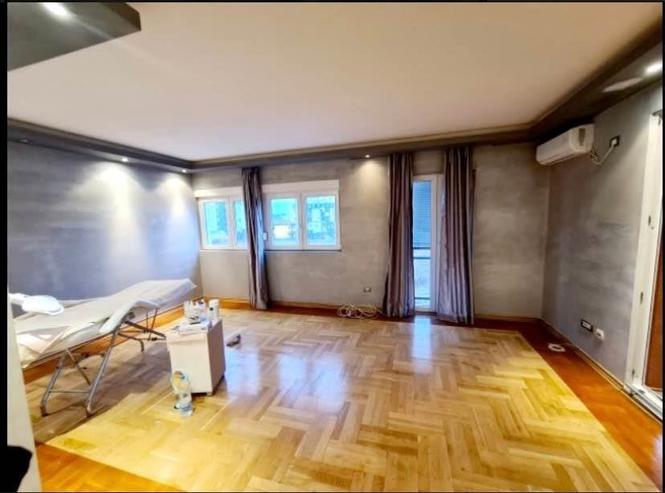 Na prodaju dvosoban stan 85m2 iza Delte
Za sve informacije n