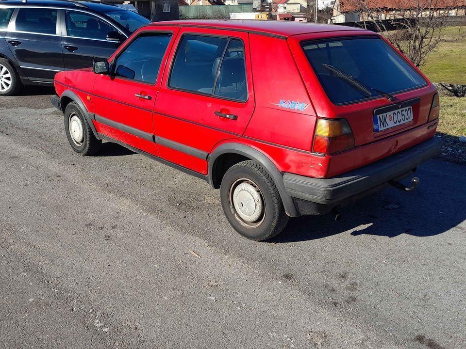 069753208