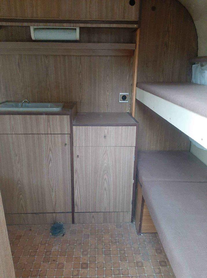 Kamp-prikolice-na-prodaju