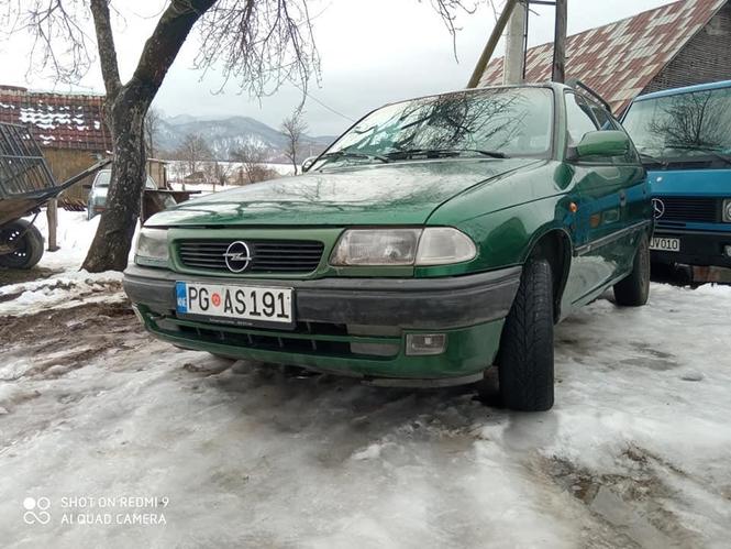 Opel Astra 1.8 16v benzin-plin