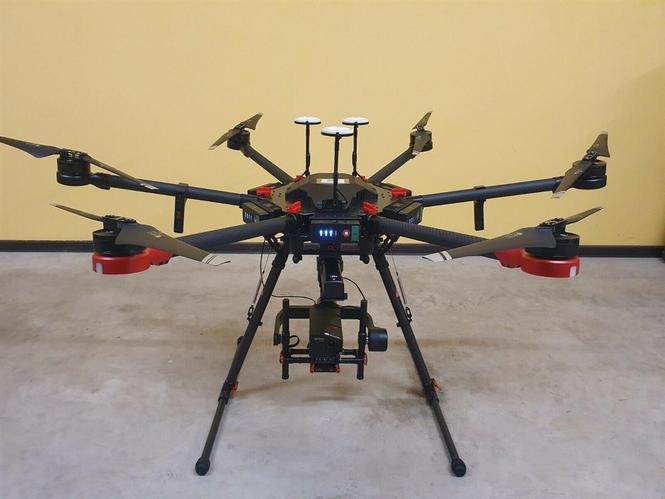 Dji matrice 600 pro drone
