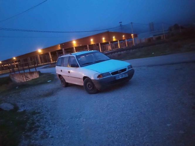 Opel Astra 1.7 dizel 50kw 96 god
