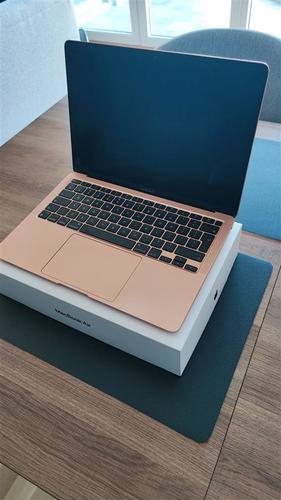 Apple MacBook Air 13