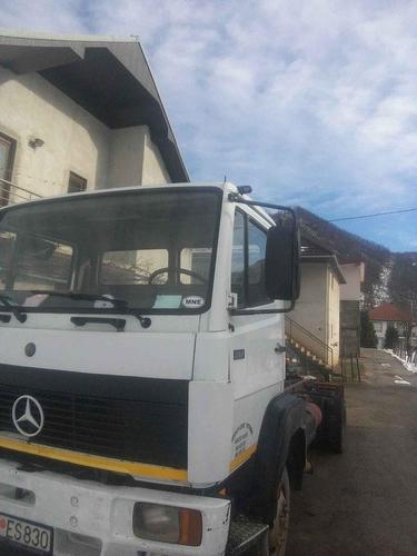 Mercedes 817