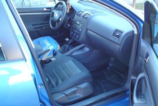 Volkswagen---Golf-5-TDI