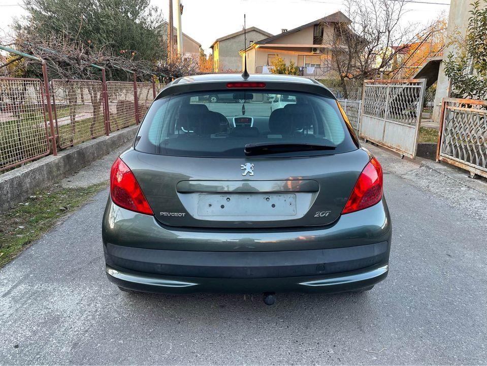 Peugeot-207