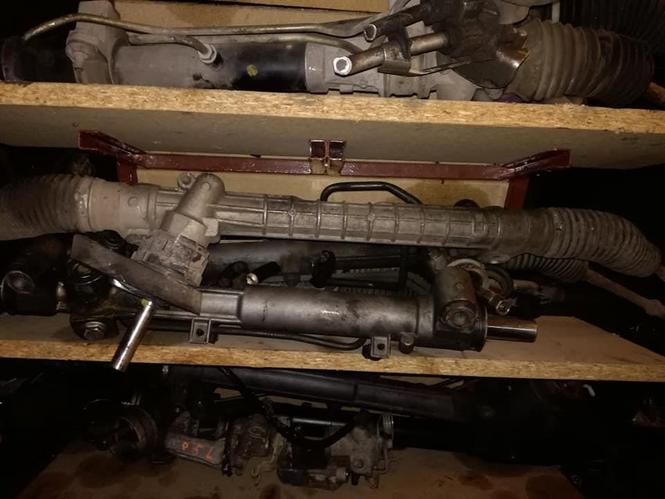 Opel, motor 17, limarija, mehanik