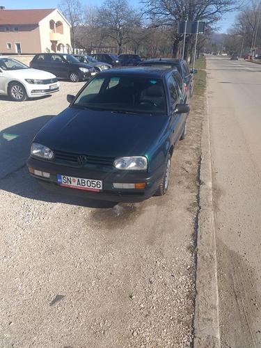 Golf 3
