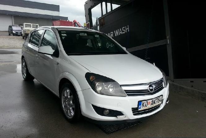 Opel  Astra CDTI -11