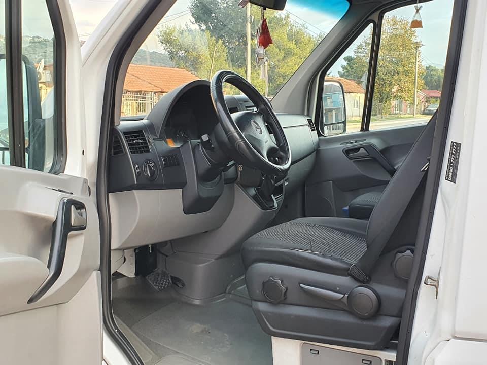 Mercedes-Benz-Sprinter-311