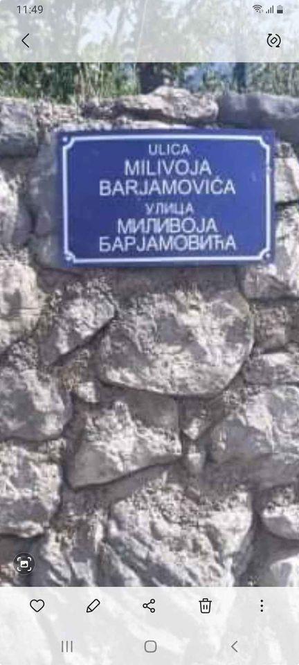 Bar-prodajem-kuću-068313719