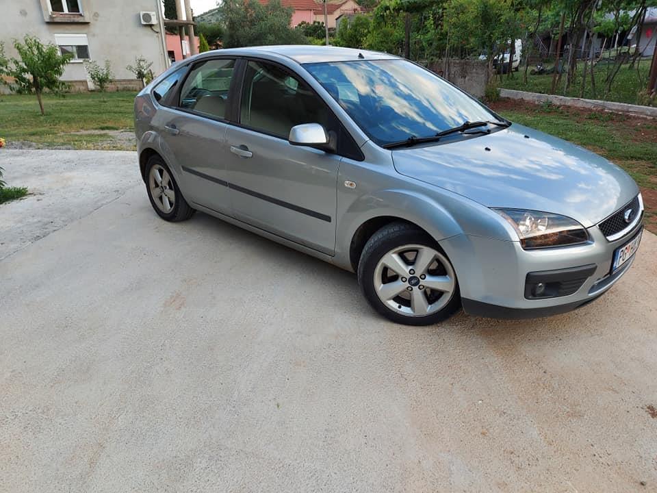 Prodajem-Ford-Focus-2-0-TDCI-100kw