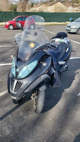 PIAGGIO MP3 300 IE 