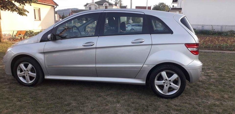 Mercedes-Benz-B200-CDI