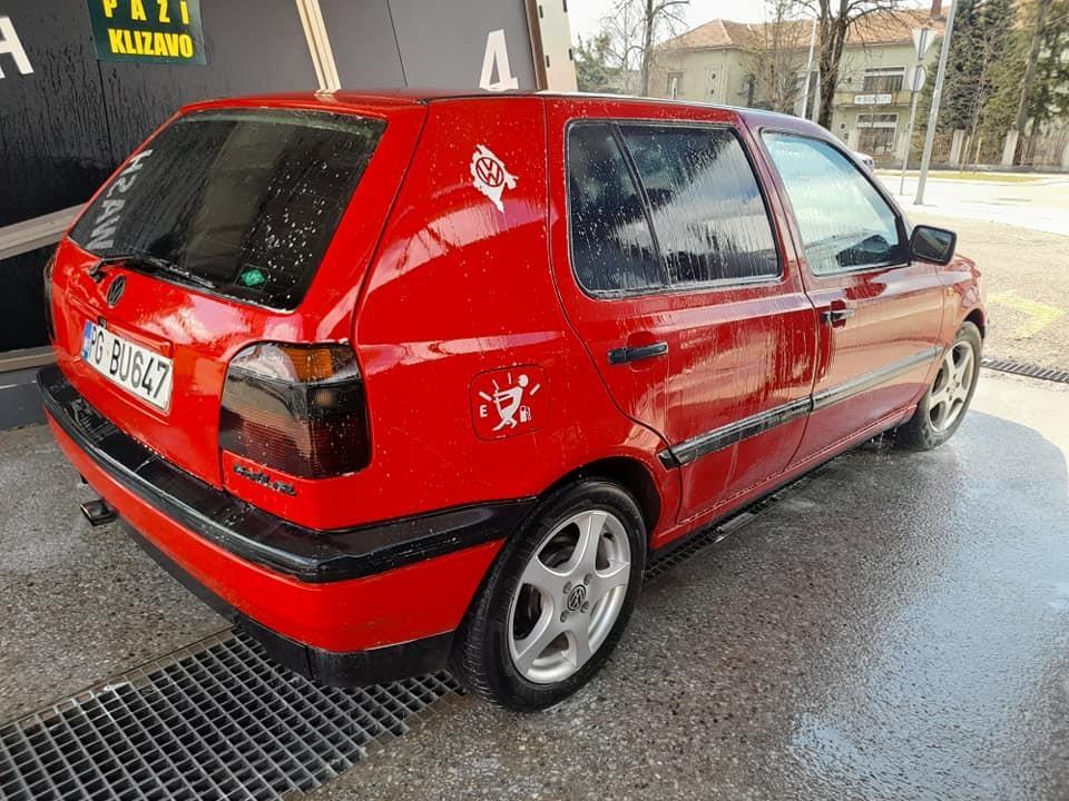 Golf-3-1-6-benz-plin