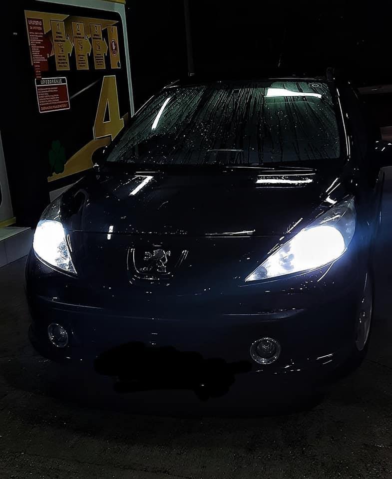Peugeot-207-1-4-Vti