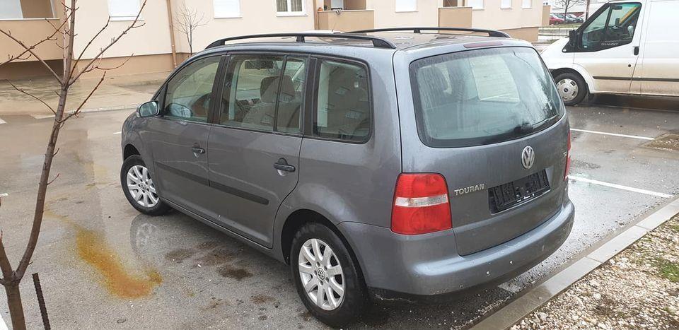 VW-TOURAN-1-9-TDI