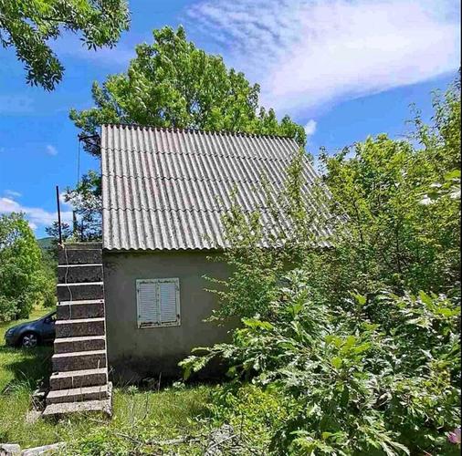 PRODAJA!!!Vikendica sa Zemljistem od 925m2, Nikšić,Bukovik