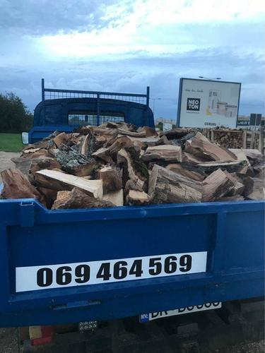 Prodajem drva cijepana i metarska Cer-Grab-Jasen-Bukva za in