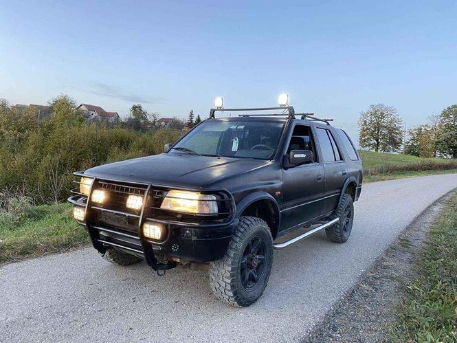 Opel Frontera