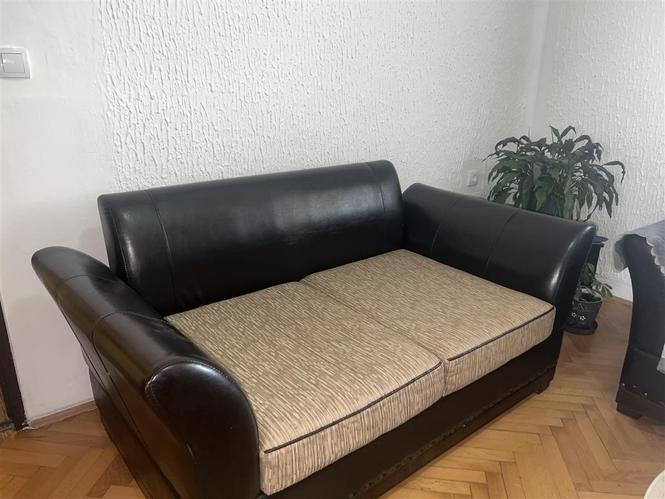 Trosed dvosed fotelja