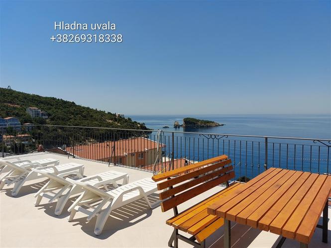 Hladna uvala apartmani