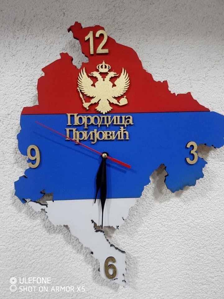 Satovi-natpis-po-zelji