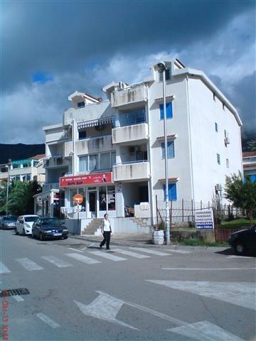 BUDVA-VELJI VINOGRADI