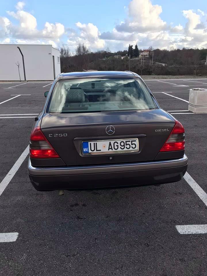Mercedes-250-C