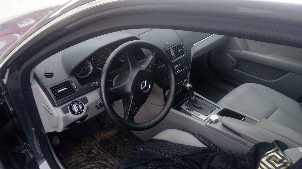 Mercedes-C220-cdi
