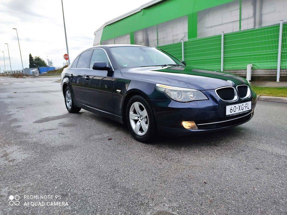 --BMW--520d--