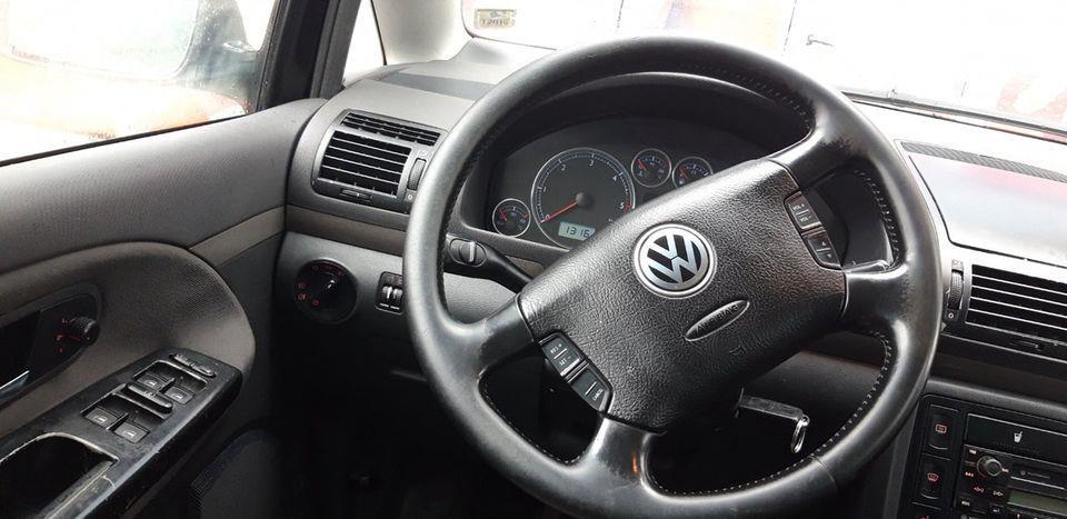 VW-SHARAN-1-9-TDI
