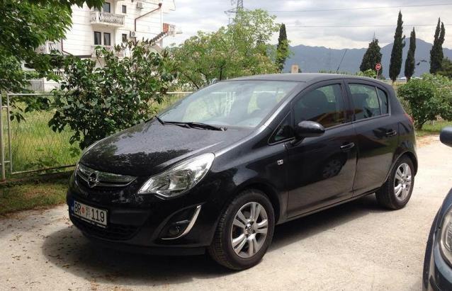 Opel Corsa -12