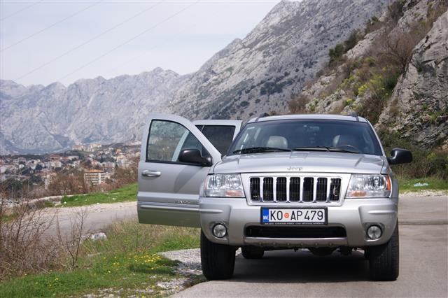 Jeep Grand Cherokee -04  