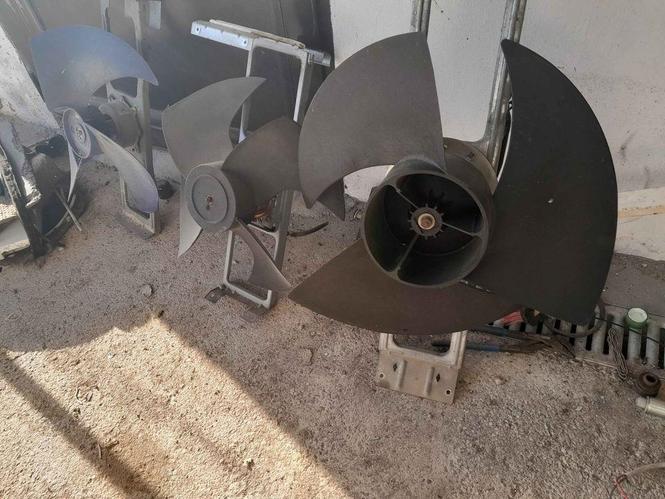 Ventilatori od klima više komada
Pg.  067487910