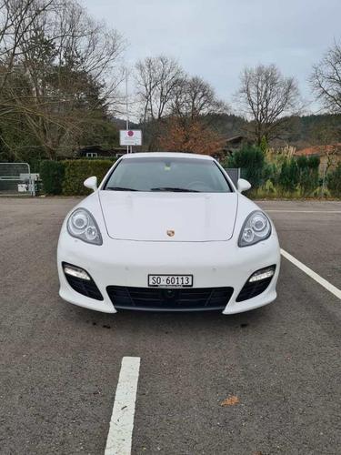 Porsche PANAMERA 4S! s