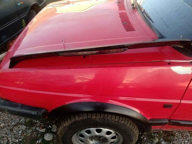 Prodaje se spojler od golfa 3 30 eura