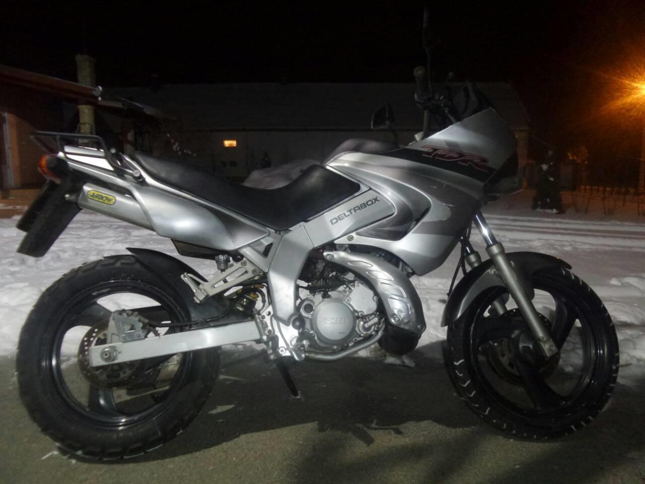 YAMAHA-TDR---125-CM-motor