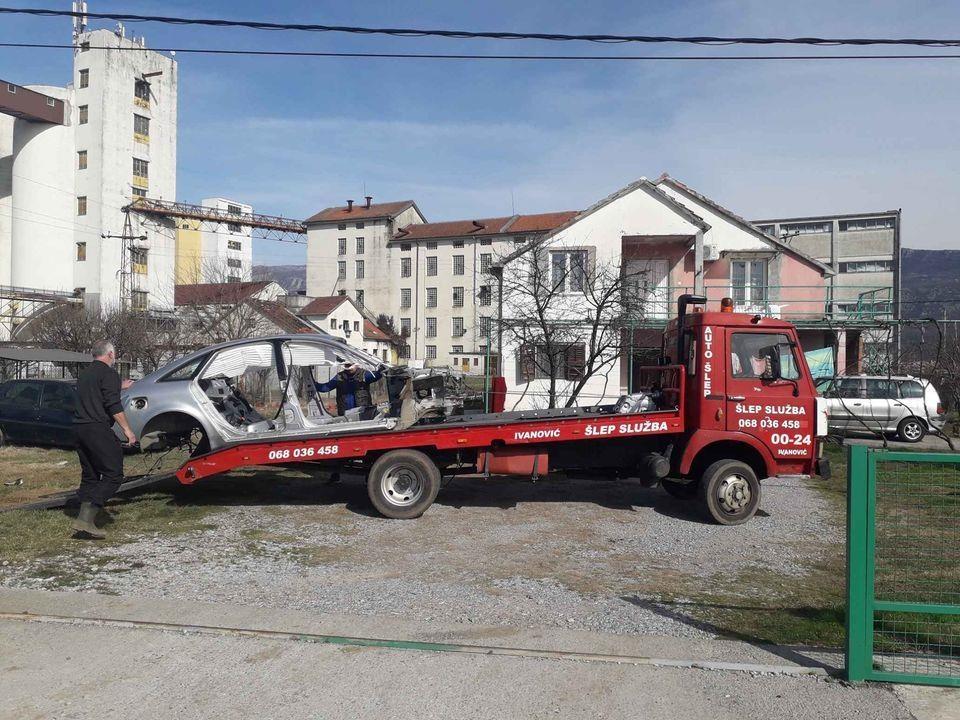 Auto-slep-Ivanovic-068036458-24H